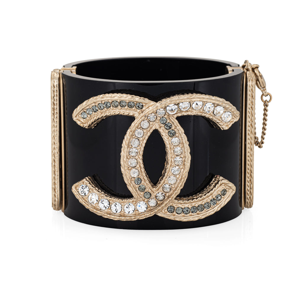 Spring 2012 Chanel Black Lucite Cuff Bracelet 2