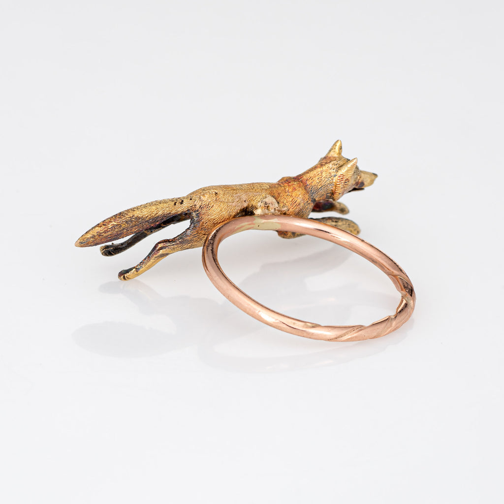 Antique animal jewelry store
