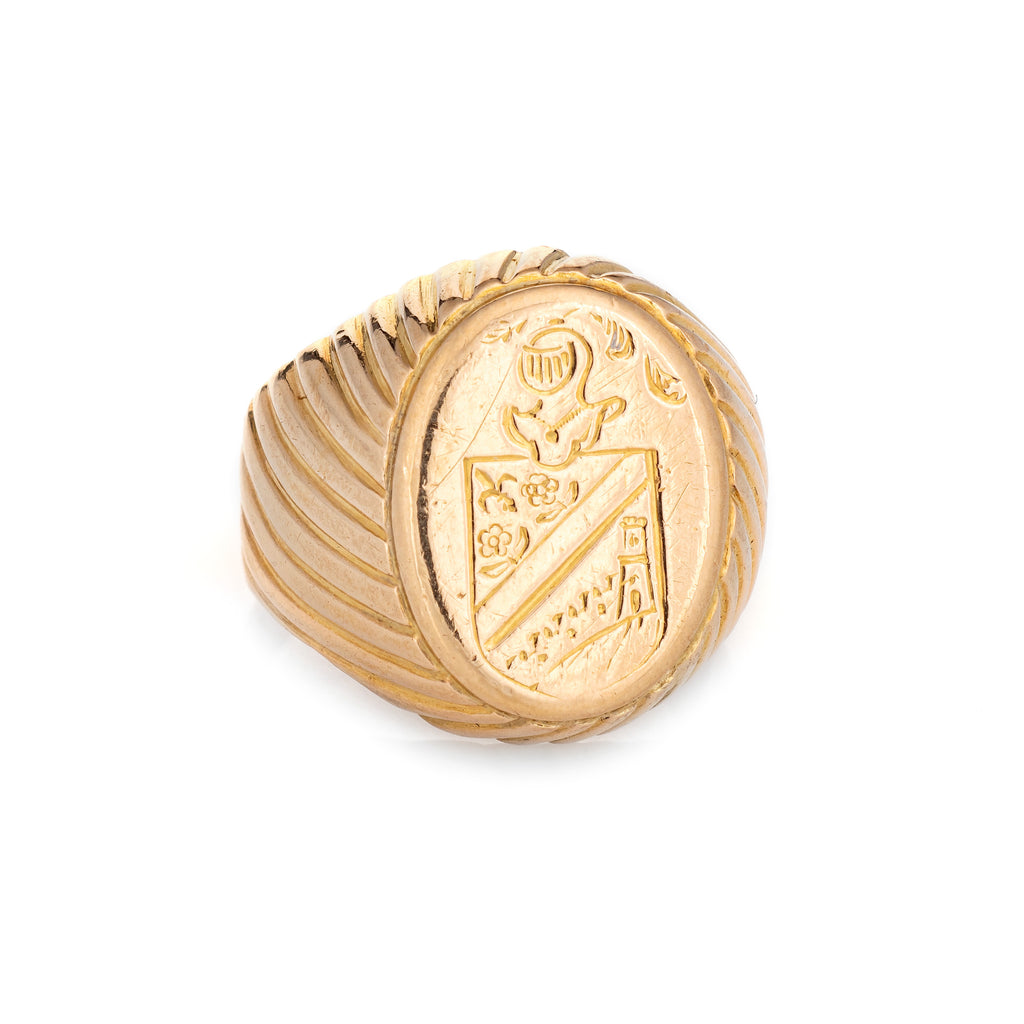 Custom-made Men's Gold Scottish Clan Signet Rings | Scots Connection