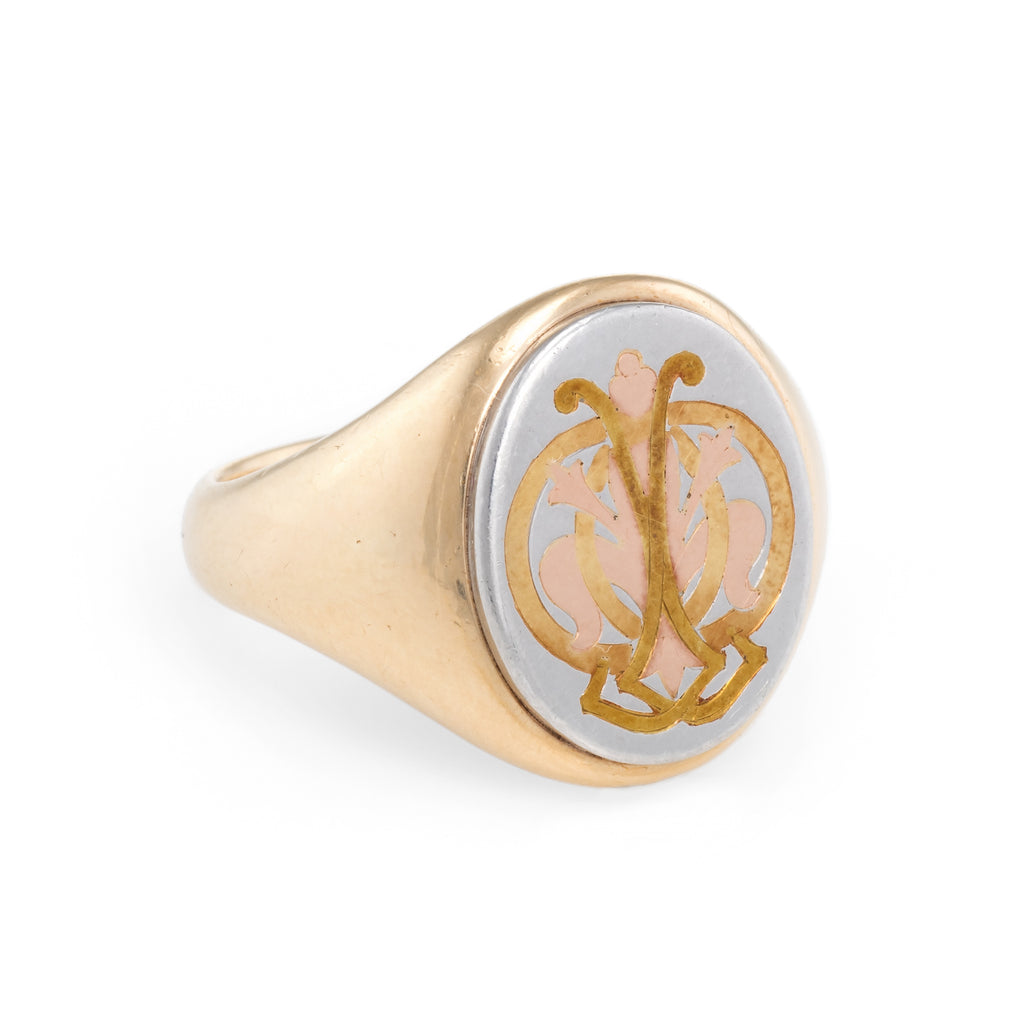 Gucci Vintage Crest Ring in Metallic for Men