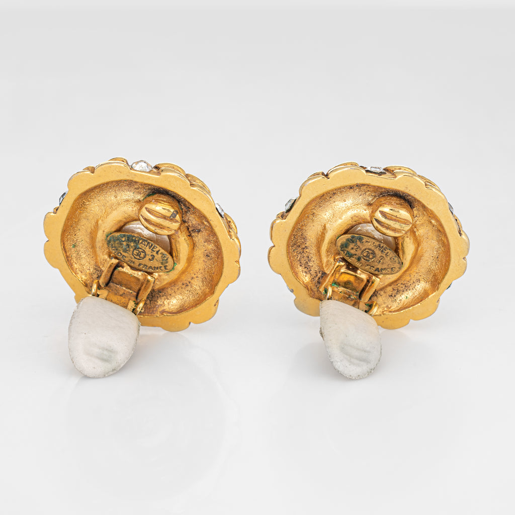 CHANEL Gilt Faux Pearl Clip-On Earrings – Collections Couture